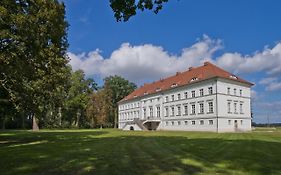 Schloss Retzow Apartments